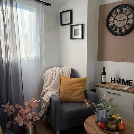 度假居 Summer House Polar *